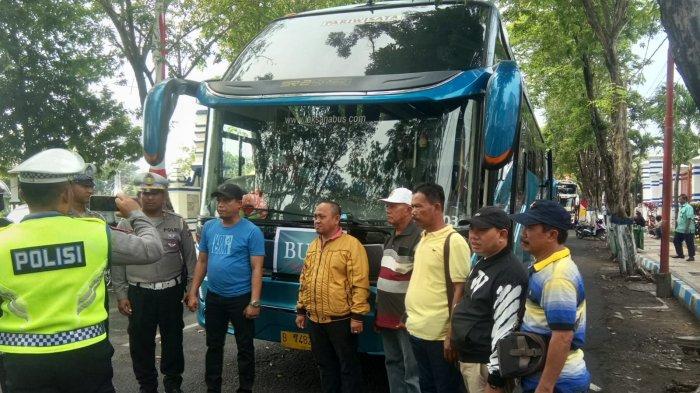 Rombongan Kades Pasuruan juga Berangkat ke Jakarta, Begini Penjelasannya!