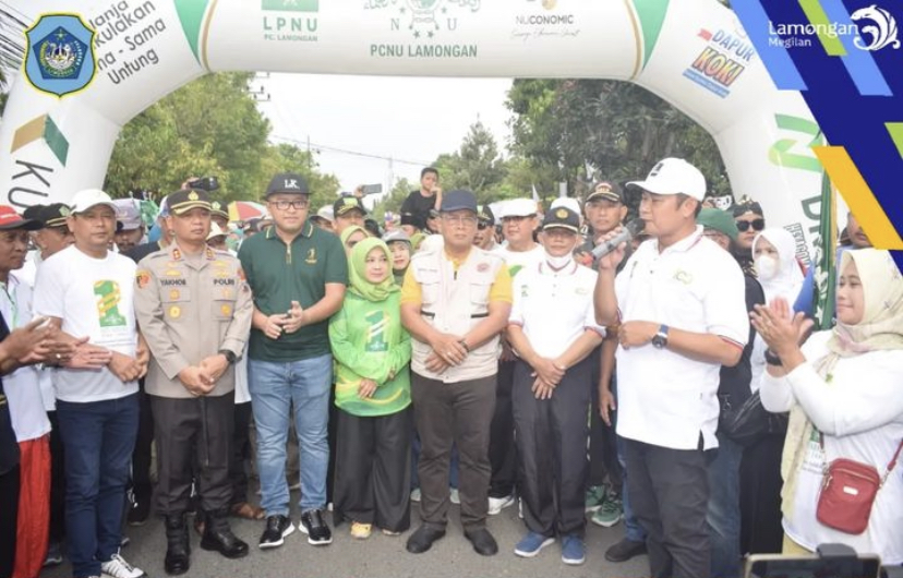 Pak Yes Berangkatkan Jalan Sehat di Lamongan Sebagai Peringatan Harlah 1 Abad NU