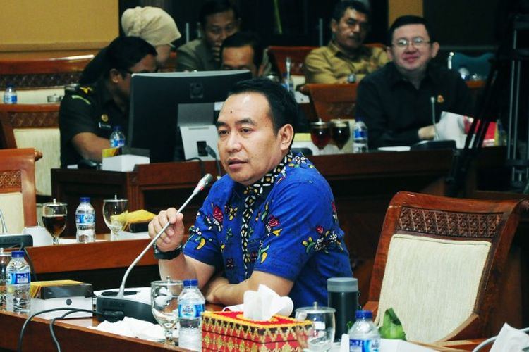 Minta Aparat Bekerja Maksimal, DPR Yakin Rafael Alun Tidak Bekerja Sendiri