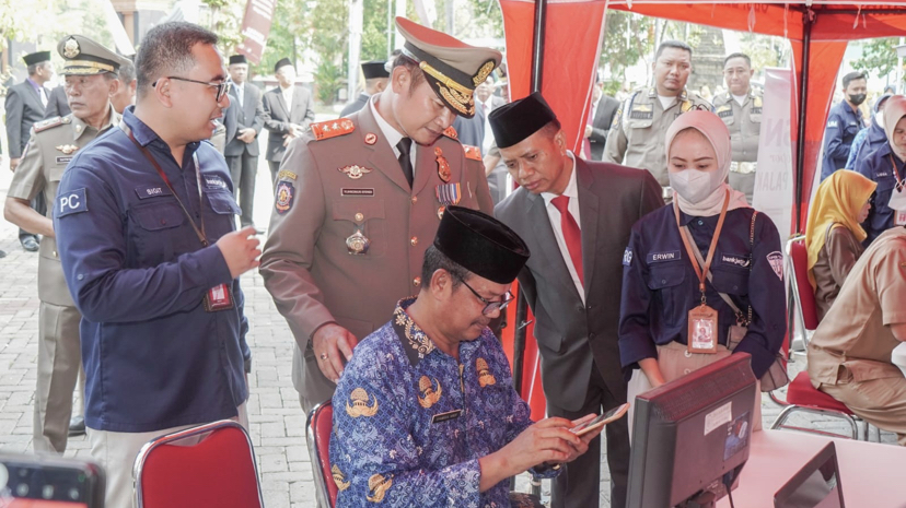 Resmi, Layanan Pembayaran Pajak di Lamongan Sudah Digital!