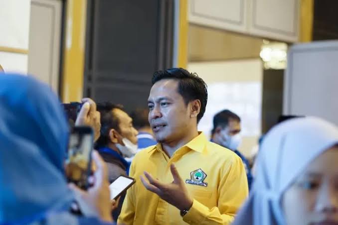 Gelar Acara Reses di Rungkut, Arif Fathoni Perkuat Insentif Takmir Masjid