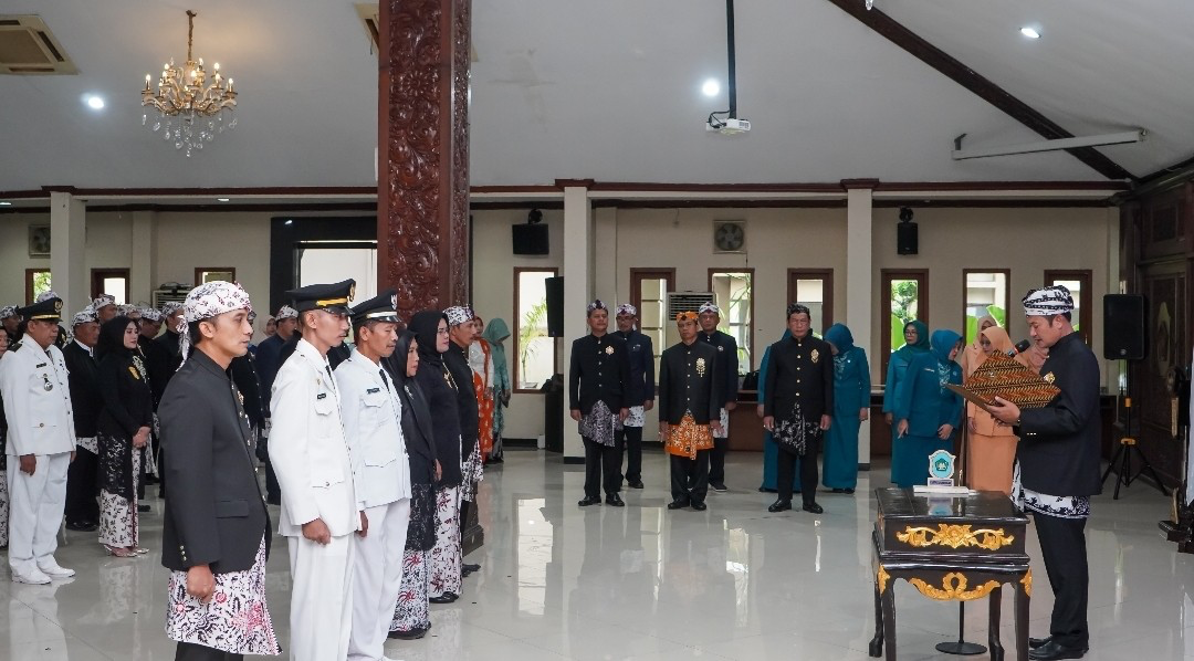 Pak Yes Lantik 110 Pejabat Pimpinan Tinggi, Fokus Capaian Kinerja!