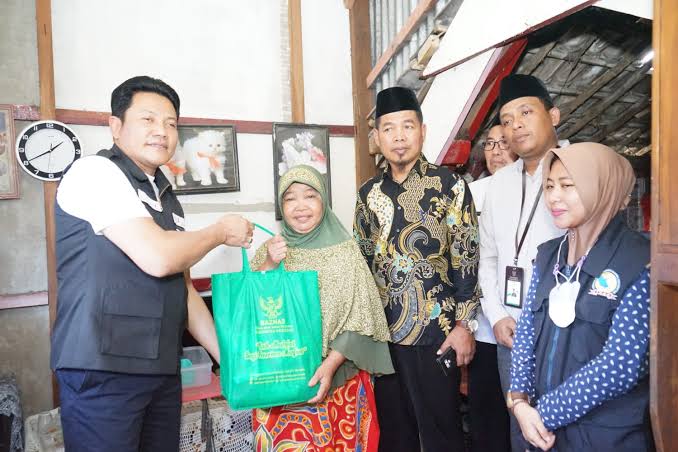 Subandi Bedah Rumah Janda di Desa Janti Sidoarjo