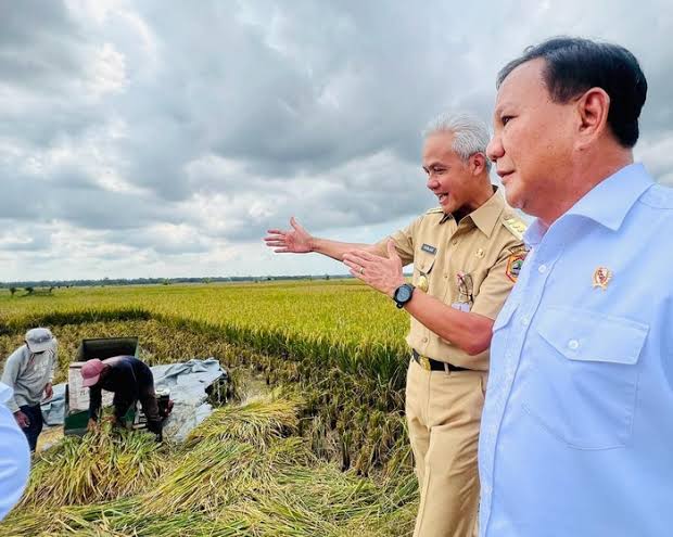 Survei SMRC: Di Pemilih Kritis, Ganjar dan Prabowo Sementara Imbang!