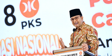 Anies Disuguhi Seni Tari Lewat Unsur Pencak Silat, Ingatkan Kerasnya Dunia Perpolitikan