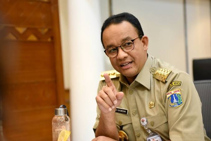 Isu Anies Baswedan Segera Ditersangkakan, Rocky Gerung Justru Ungkap Ini Panggung Besar