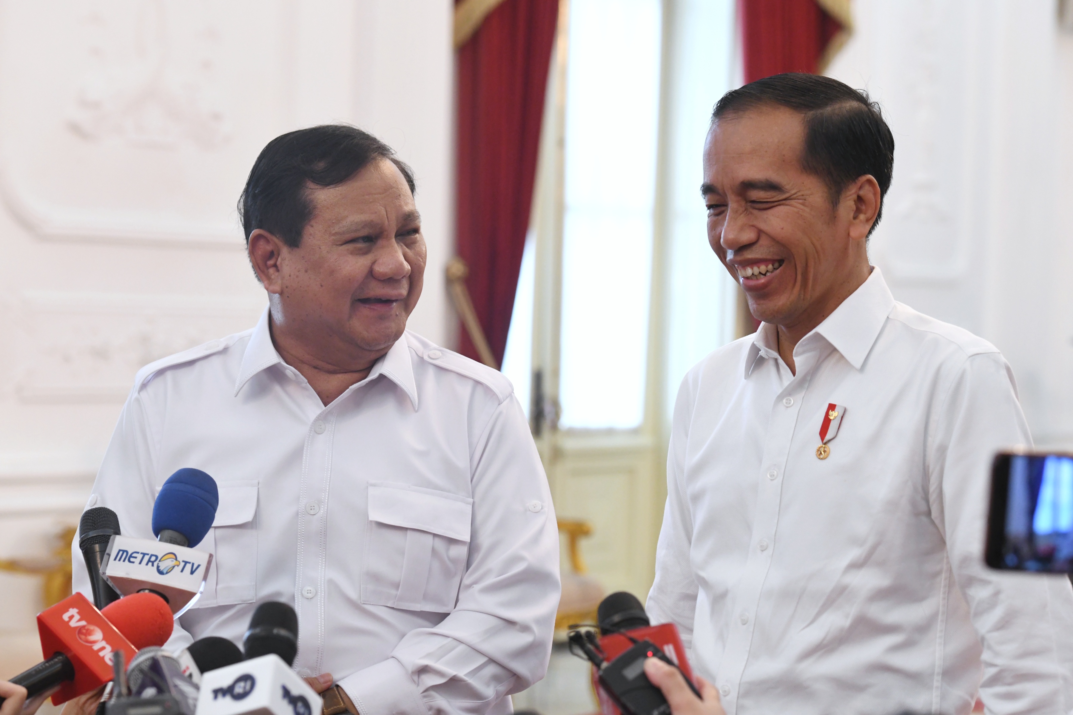 Jokowi-Prabowo Intens Bertemu, PDI-P Khawatir Dukungan Capres Beralih?
