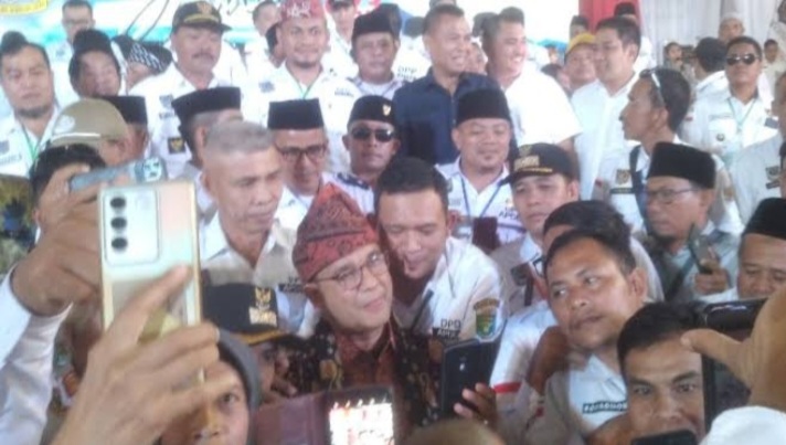 Anies Disambut Meriah di Rakernas Apdesi Jambi