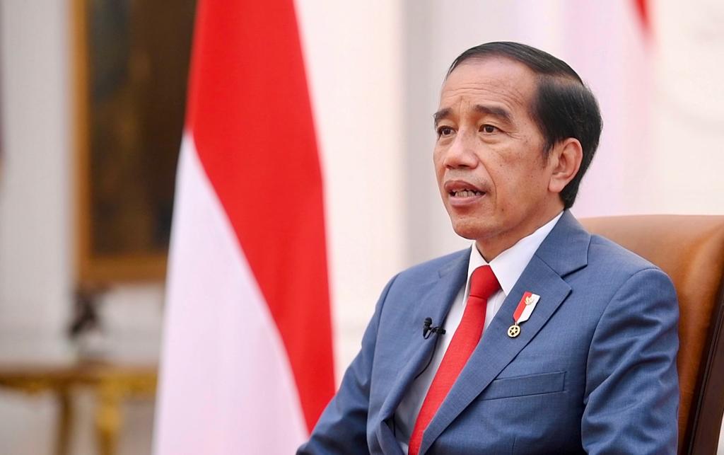 Kumpulkan Semua Menteri, Jokowi Minta Politik Jangan Hambat Program Pemerintah