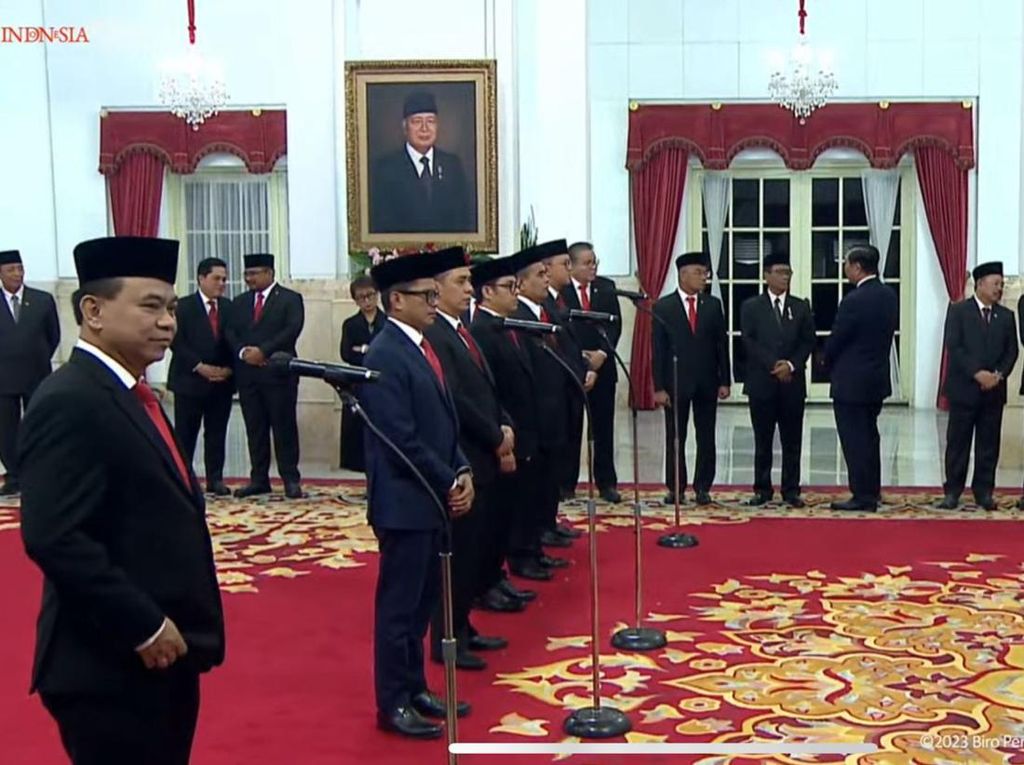 Pasca Reshuffle, Berikut Daftar Menteri dan Wamen Kabinet Jokowi Terbaru