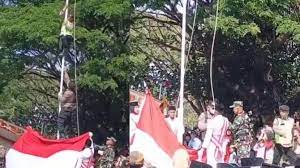 Aksi Heroik Bripda Suparno Selamatkan Upacara Pengibaran Bendera HUT RI di Boyolali, Netizen: Naik Pangkat