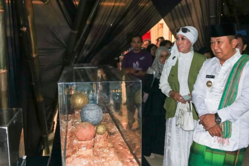 Bupati Jember: Pameran Meteroit JFC Jadi yang Pertama di Dunia