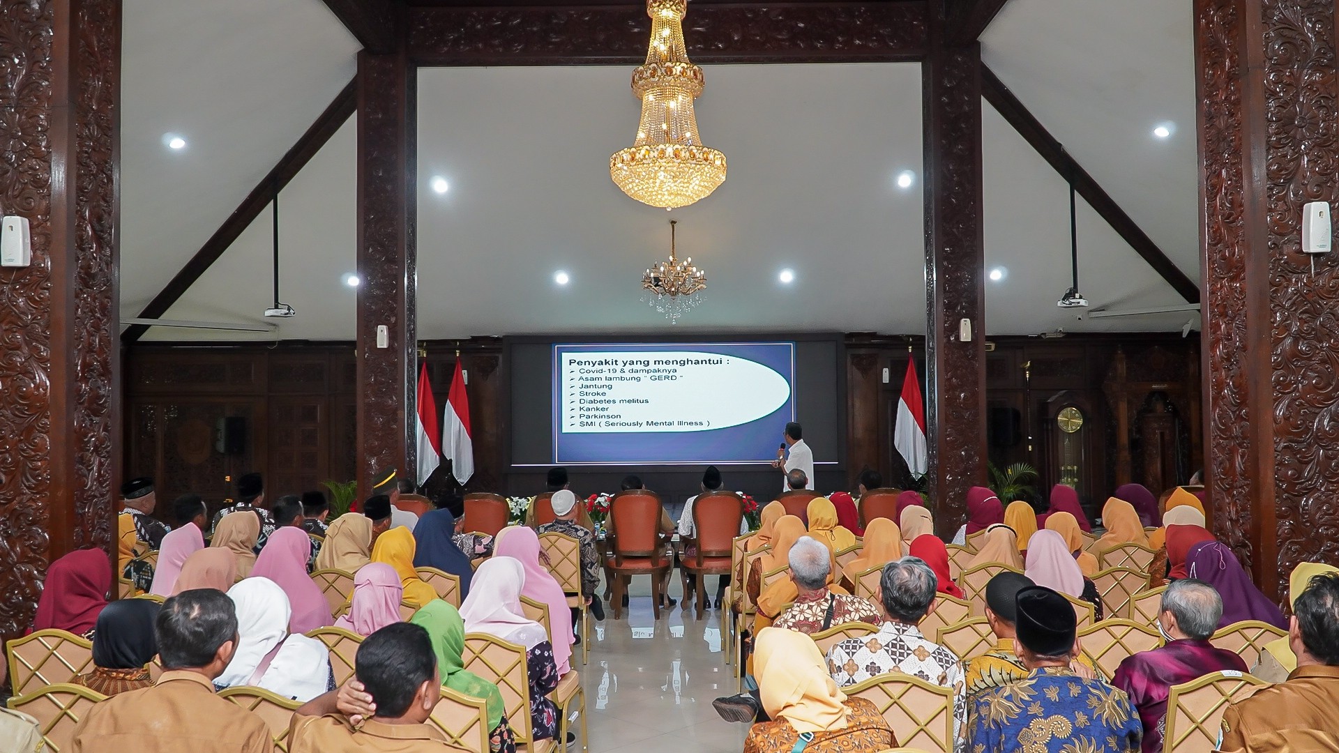 Lamongan Akan Terus Wujudkan Pembangunan Merata Bagi Lansia!