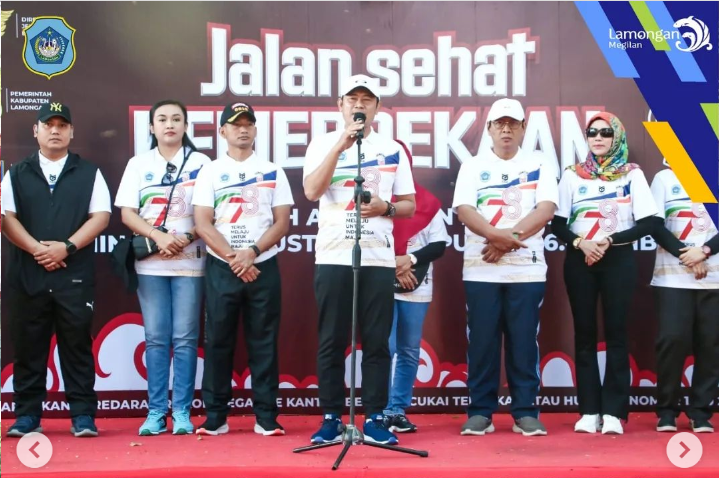 Ribuan Peserta Jalan Sehat Hadir di Titik 0 KM Lamongan