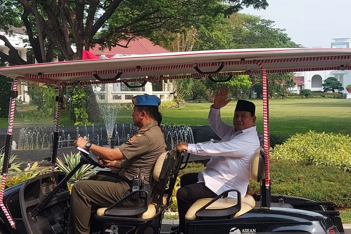 Setelah Jokowi Buka Rakornas, Prabowo Sambangi Istana Merdeka!