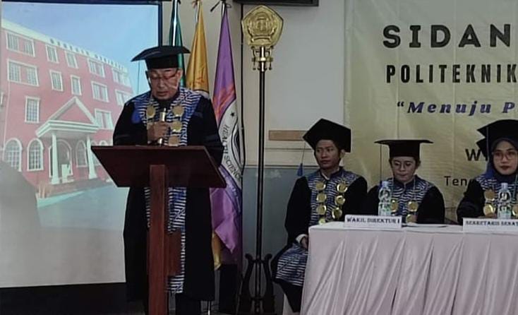 Gelar Wisuda Pertama, Politeknik Genesis Medicare Menuju Poltekkes Unggul Bermutu!