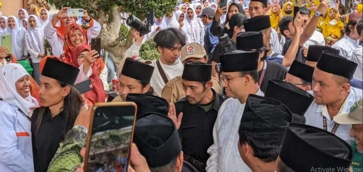 Refly Harun: Anies Lebih Identik dengan Pesantren dari Ganjar dan Prabowo
