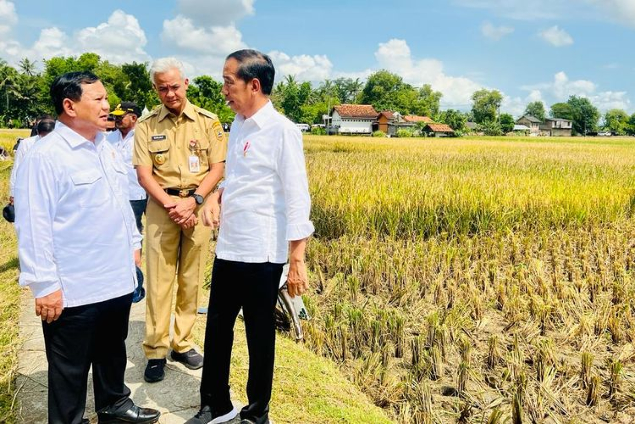 Membaca Arah Dukungan Jokowi, Masih Main Dua Kaki?