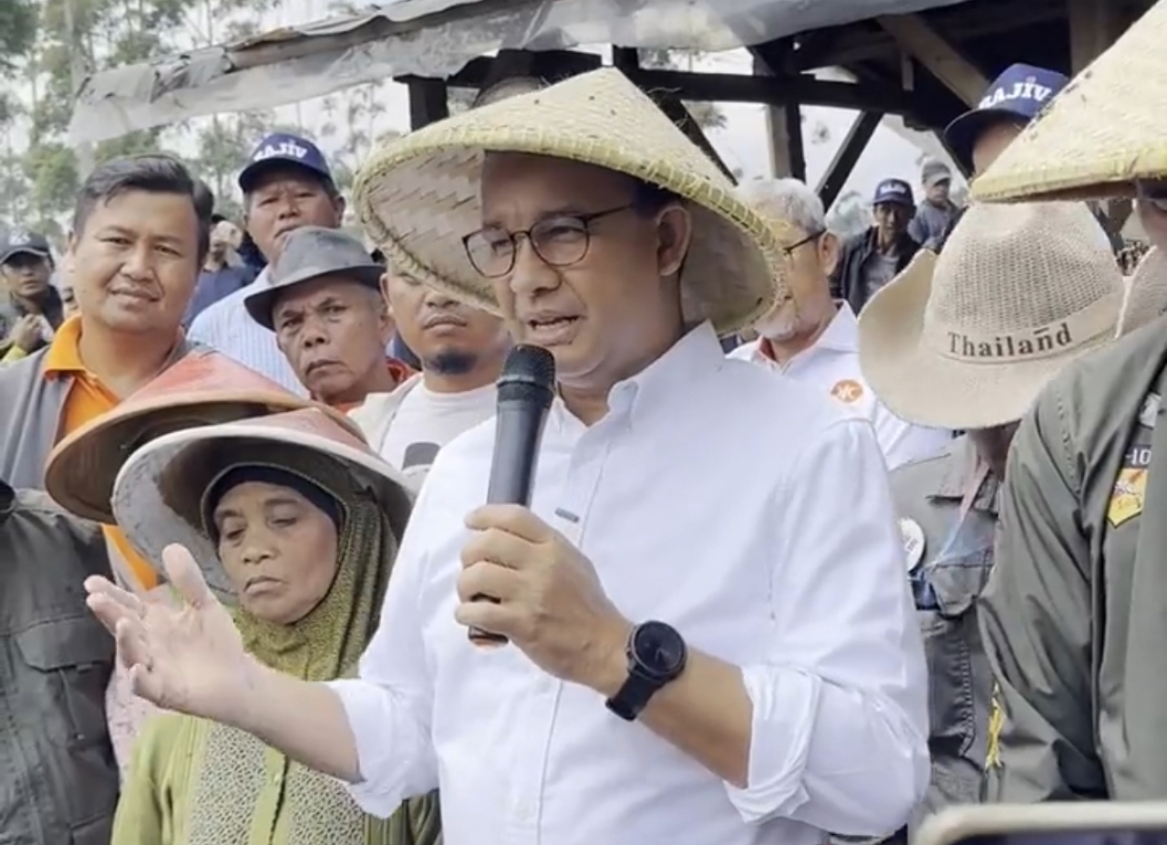 Kunjungi Wilayah Pangalengan, Anies Baswedan Serap Aspirasi Masyarakat