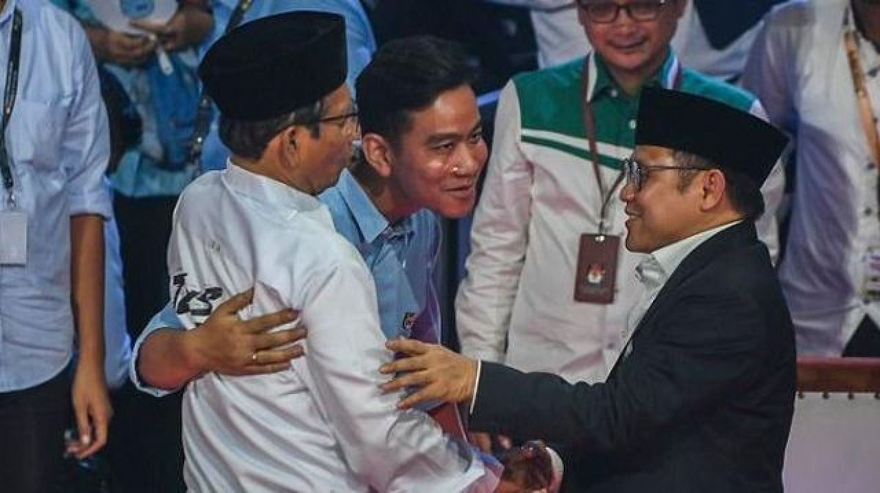 Jokowi Ngaku Akan Melihat Debat Cawapres dari Rumah!