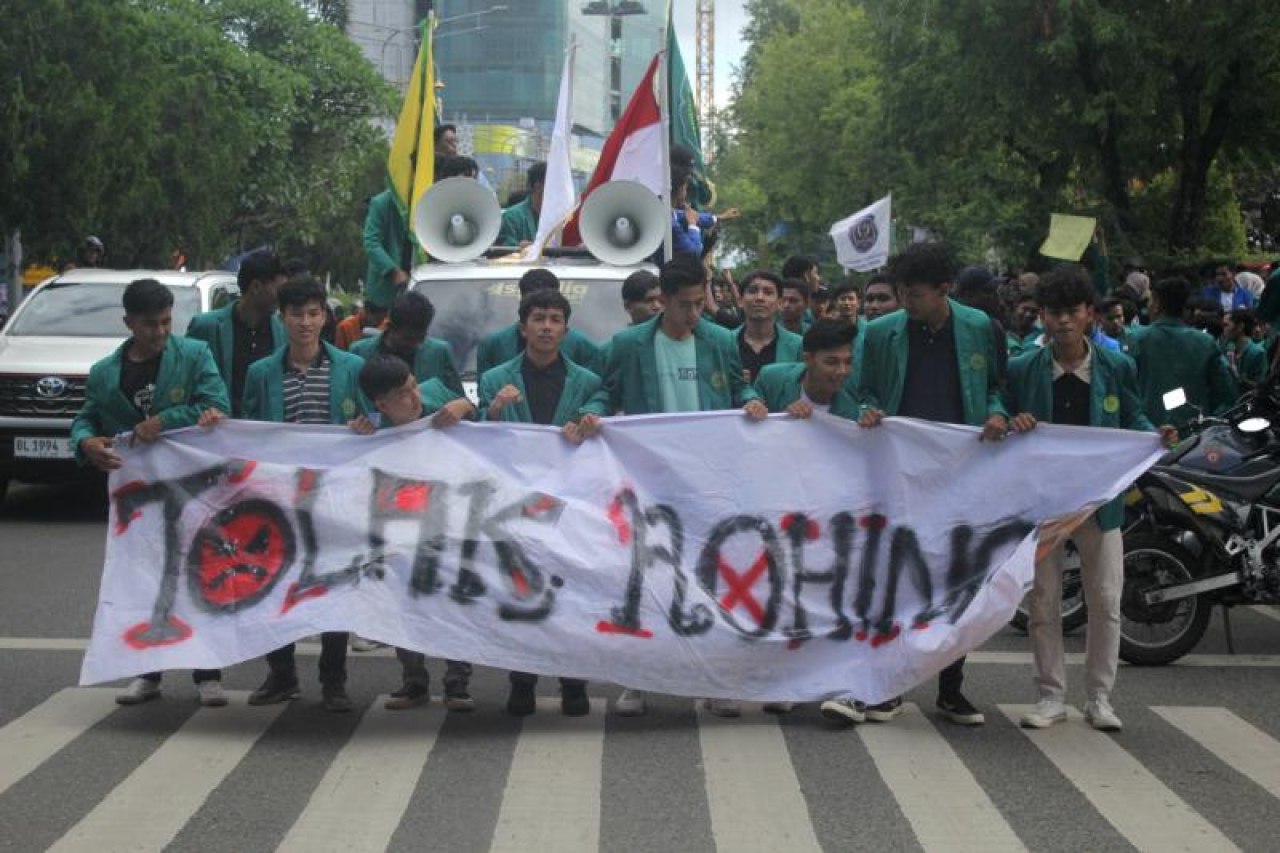 Mahasiswa Usir Pengungsi Rohingya, Terprovokasi atau Diprovokasi?