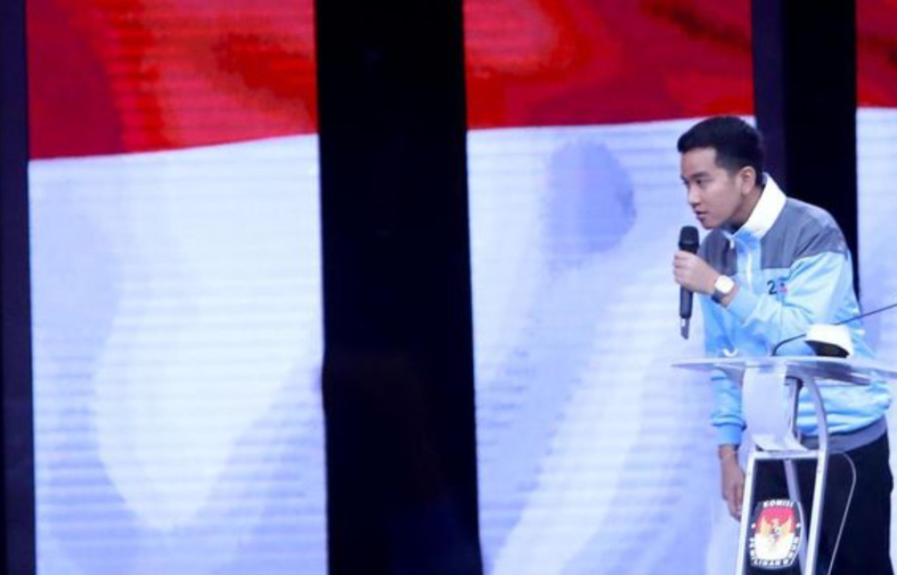 Sikap Berdebat Yang “Songong” dan “Cringe”