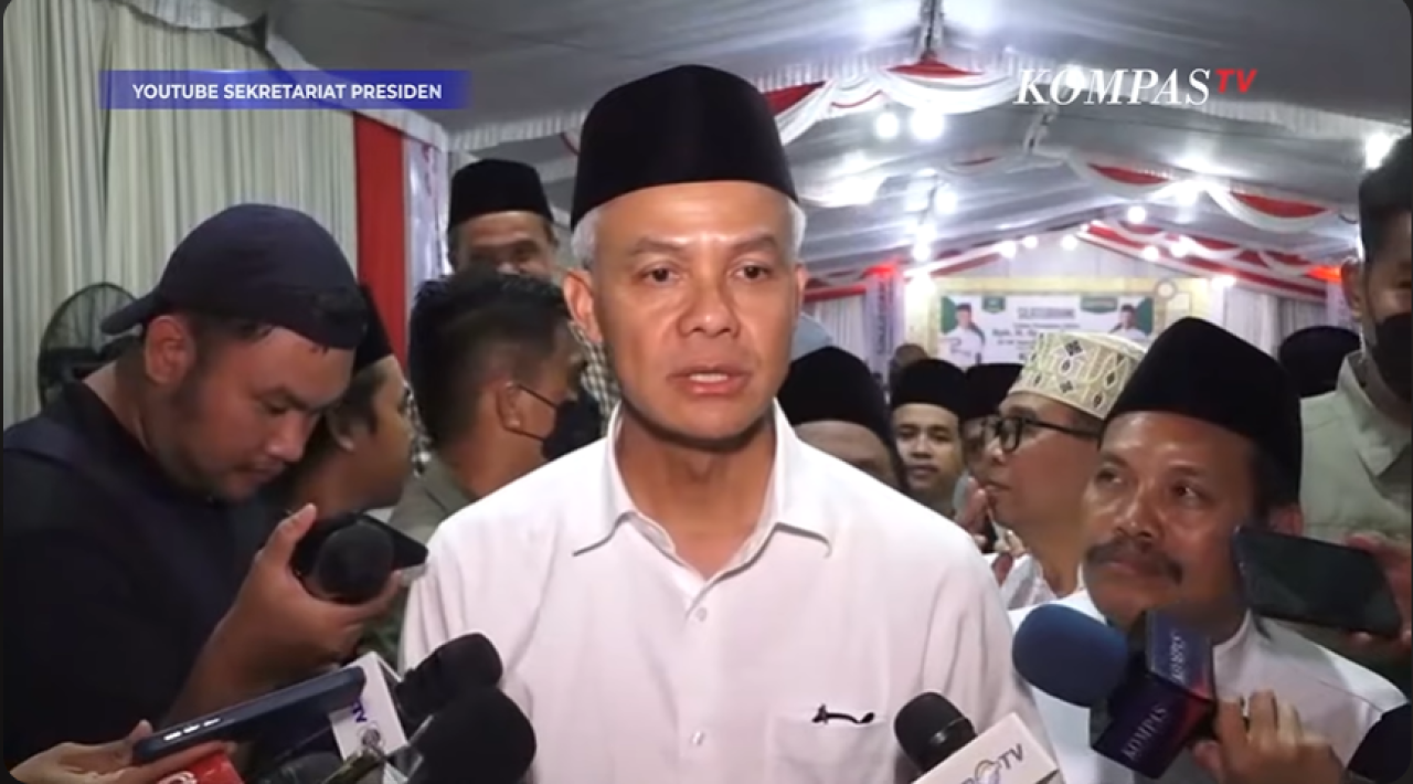 Ganjar dan Cak Imin Ziarah ke Makam di Jombang, Pertanda Terbentuknya Koalisi?
