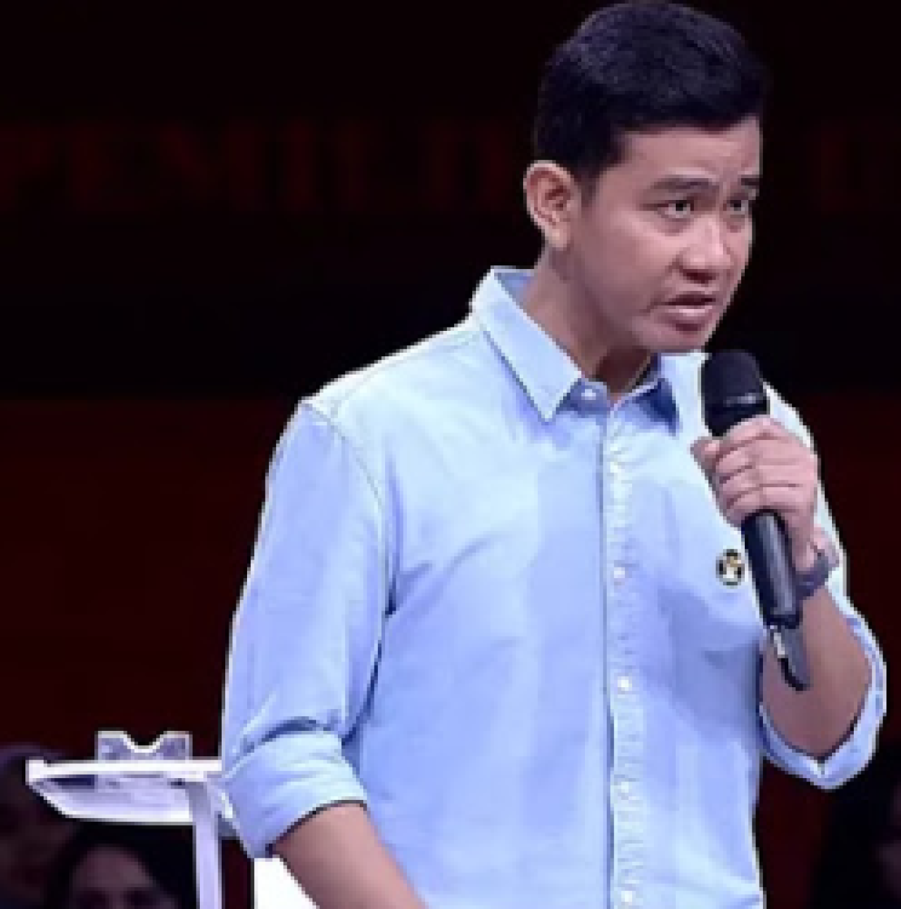 Gibran Langgar Aturan Debat Lagi, Keluar dari Podium Saat Paparkan Visi Misi