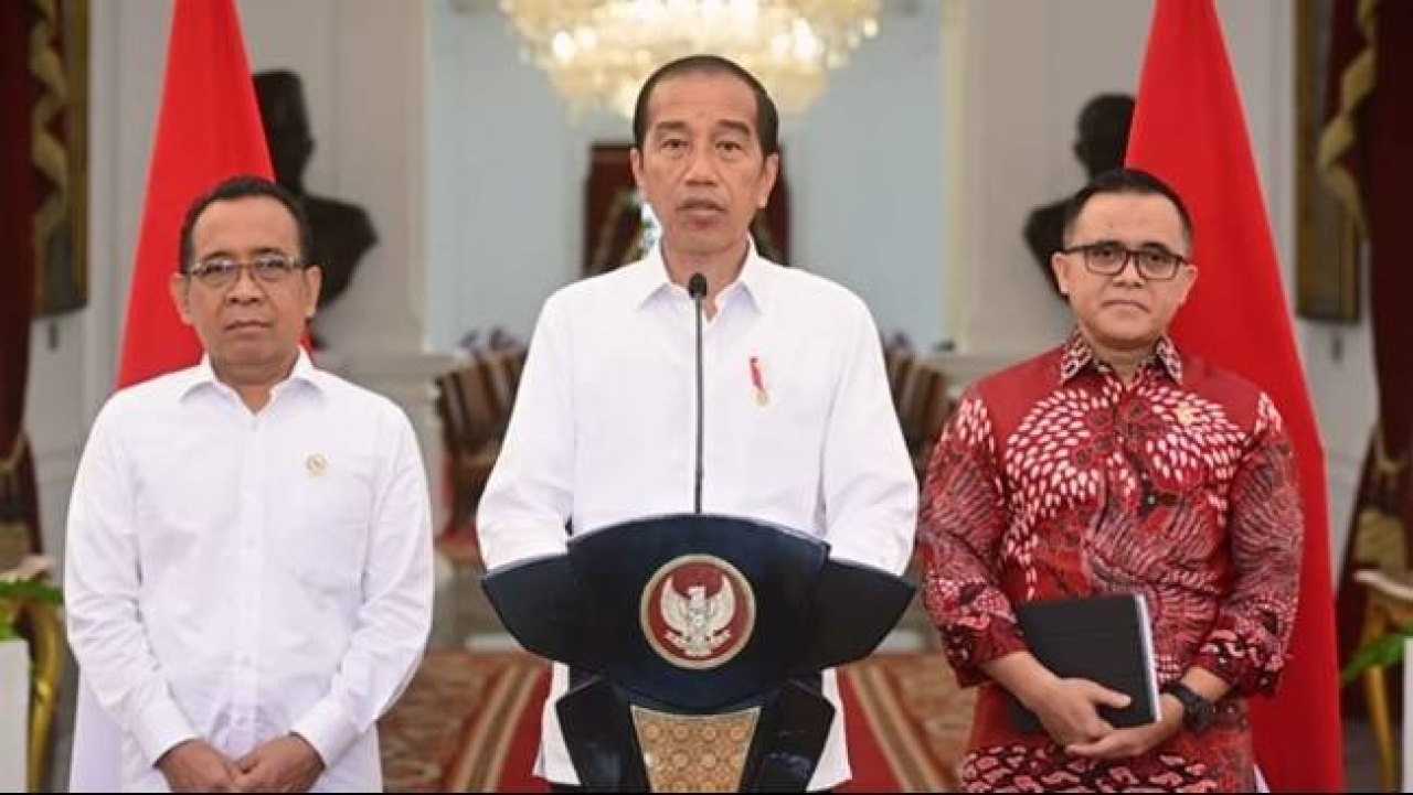 Jokowi Ungkap Akan Bertemu Mahfud Sore Nanti