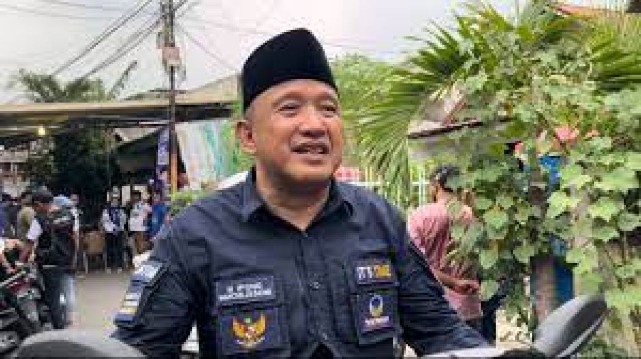 Mengejutkan, Eks Bupati Ponorogo Ipong Muchlissoni Masuk 10 Besar Kandidat Lolos Senayan