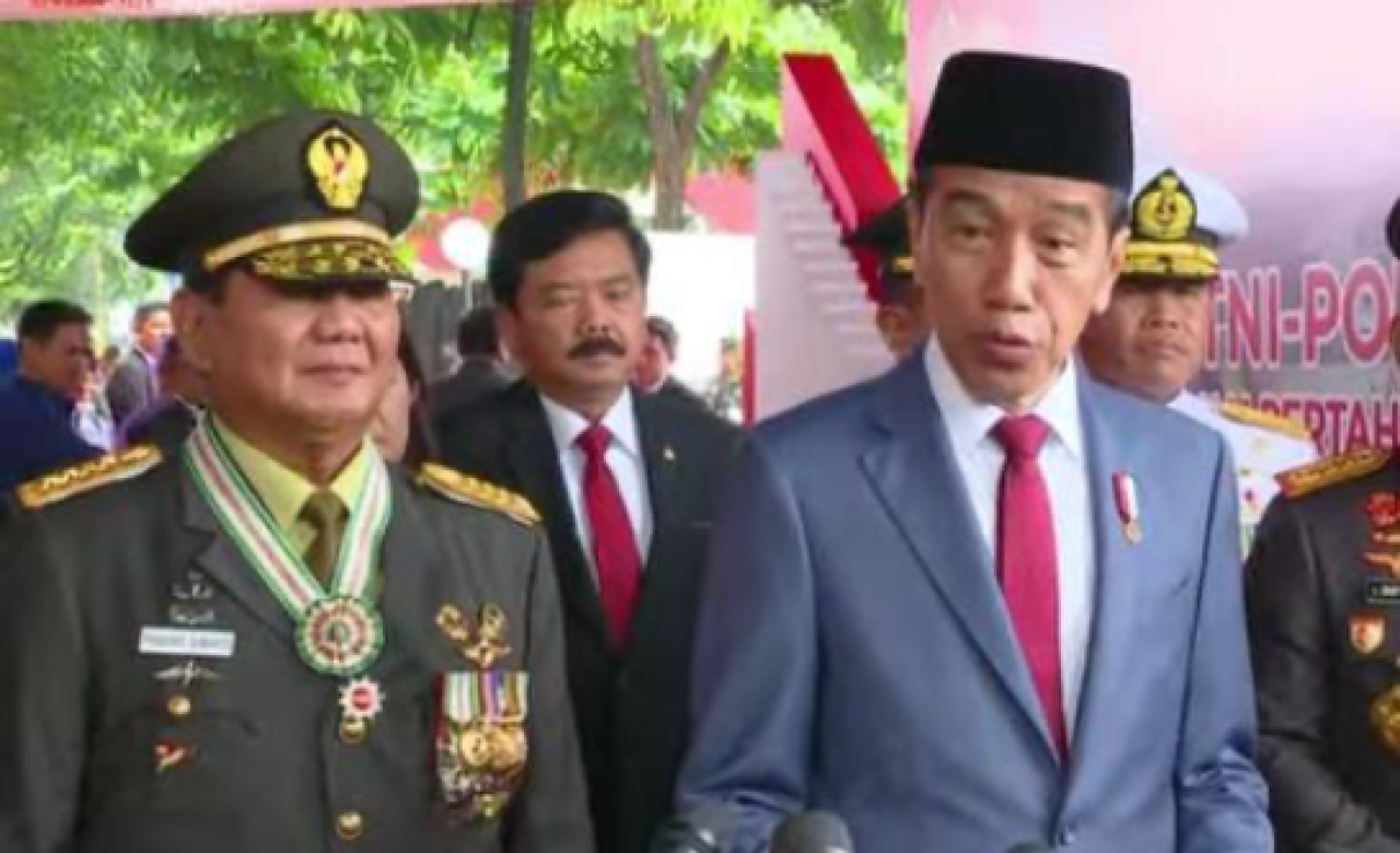 Setara Institute: Pemberian Jokowi ke Prabowo Sama dengan Menghina Korban HAM