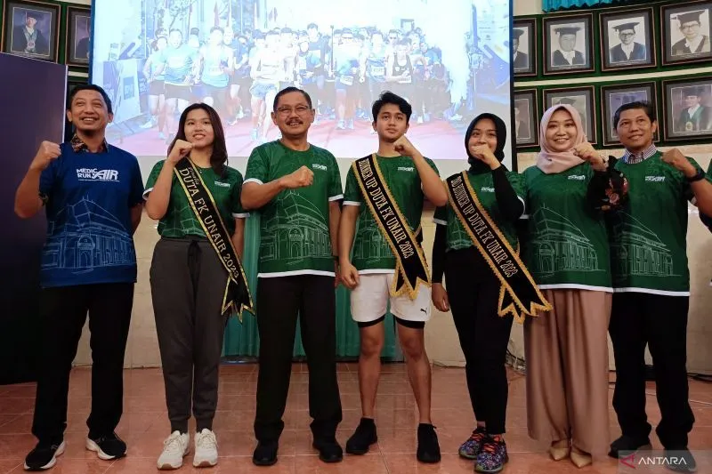 Sosialisasikan Kesehatan, FK Unair Gelar Surabaya Medic Air Run