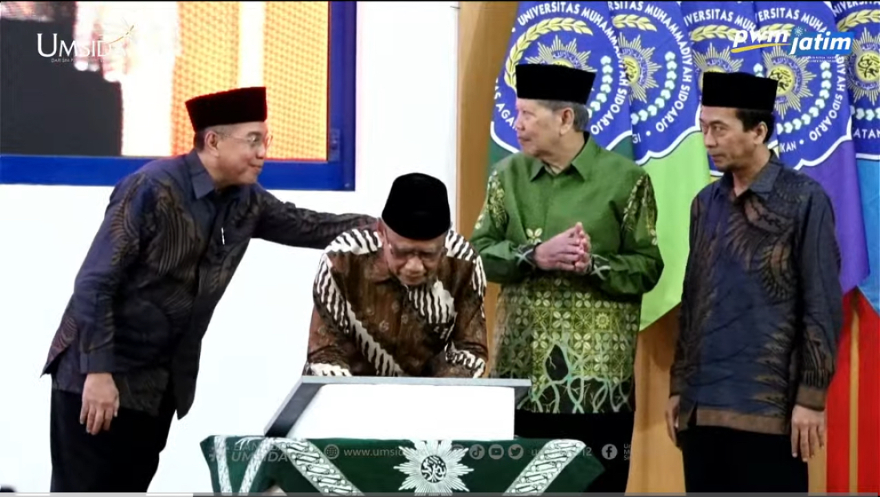 Ketum PP Muhammadiyah Resmikan Gedung GKB 7 Umsida Sidoarjo