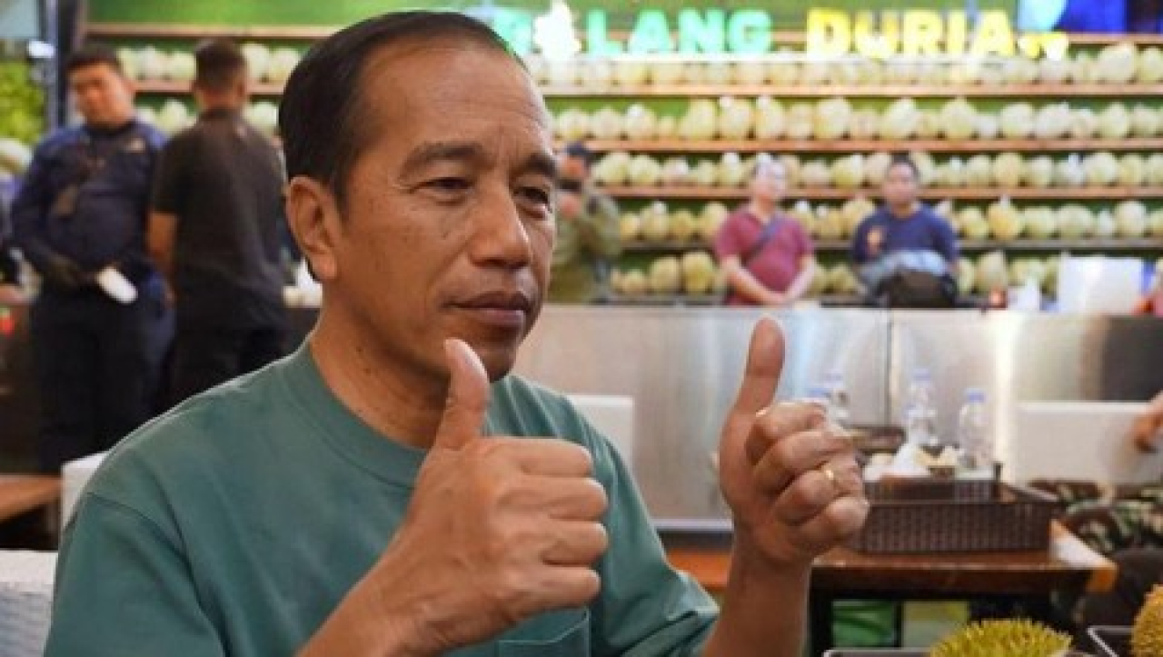 Jadwal Pilkada Tetap November, Cegah Cawe-Cawe Jokowi?