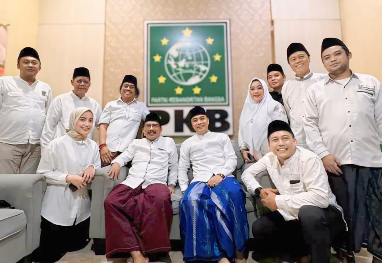 Kunjungi Kantor PKB Surabaya, Eri Akan Jajaki Koalisi untuk Pilwali?