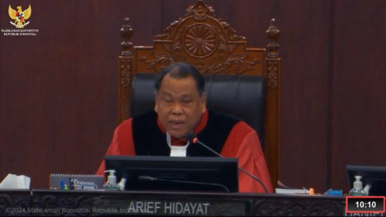 Hakim MK Arief Hidayat Respon KPU Terlambat, Kalau di Korea Utara Sudah Ditembak Mati