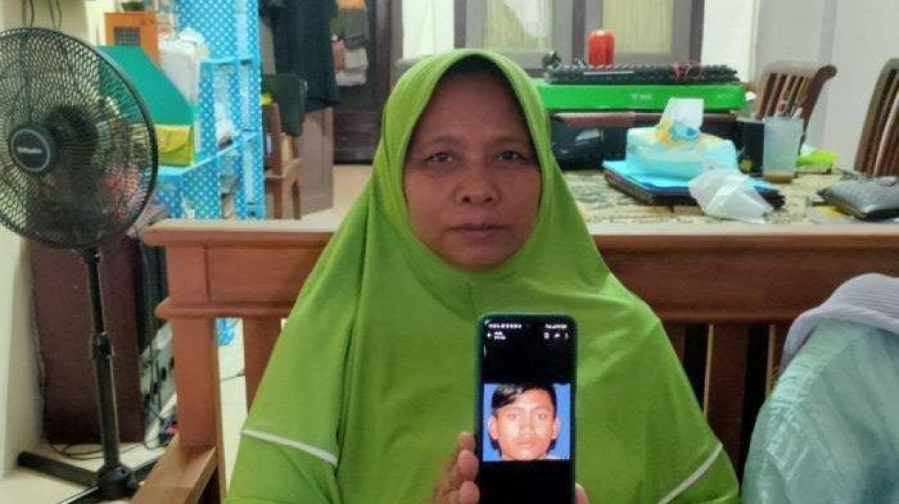 Ibu Pegi Terduga Pembunuh Vina Minta Bantuan Jokowi, Bebaskan Anak Saya