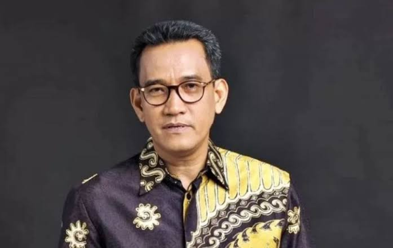 Refly Harun Singgung UU No 10/2016 Soal Putusan MA Usia Cakada!