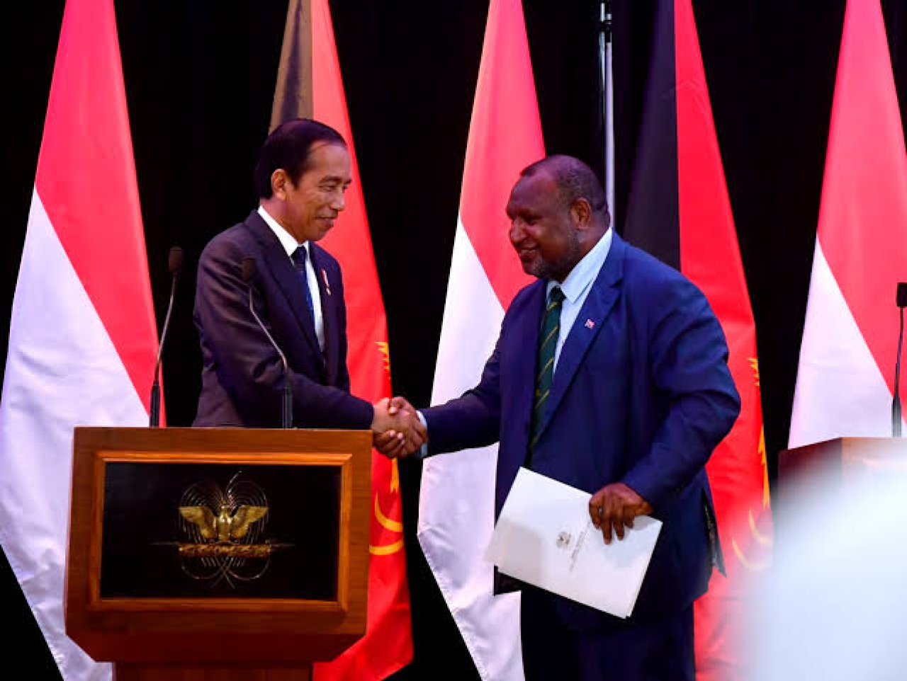 Jokowi Terima Kunjungan PM Papua James Marape