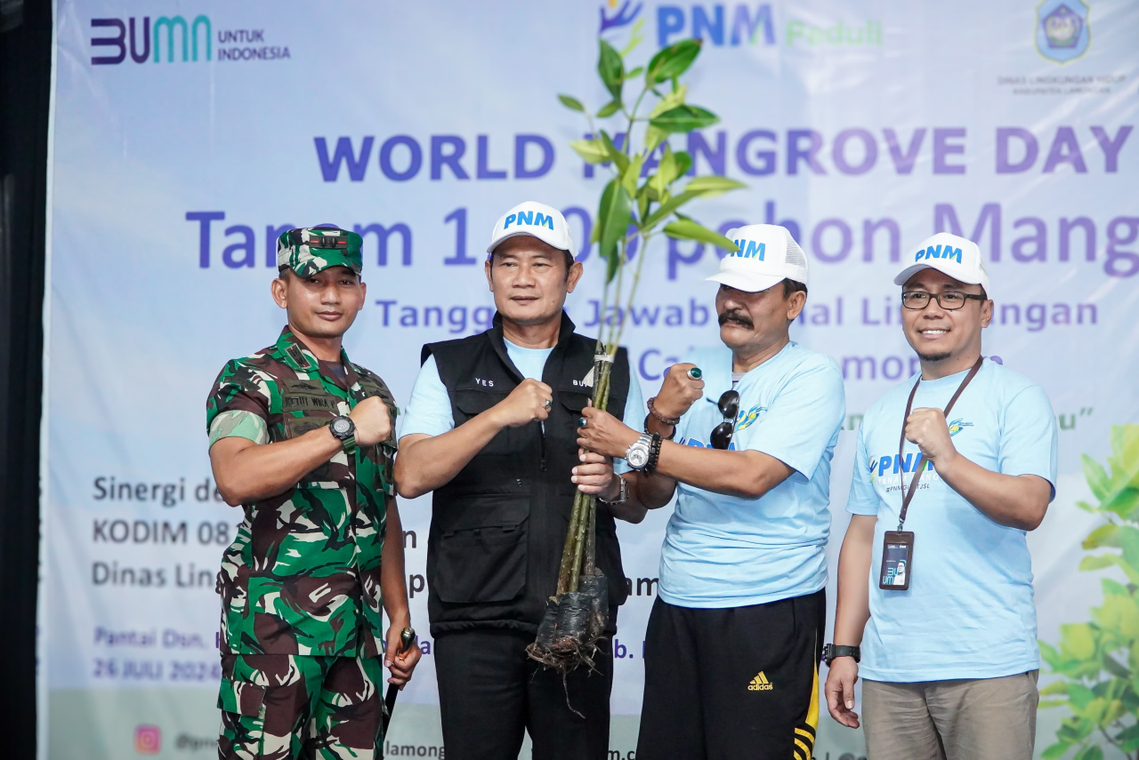 Seribu Mangrove Bersama Masyarakat: Peringatkan World Mangrove Day Lamongan!