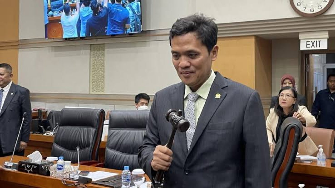 Anggota DPR Desak Ronald Tannur Jangan ke Luar Negeri!