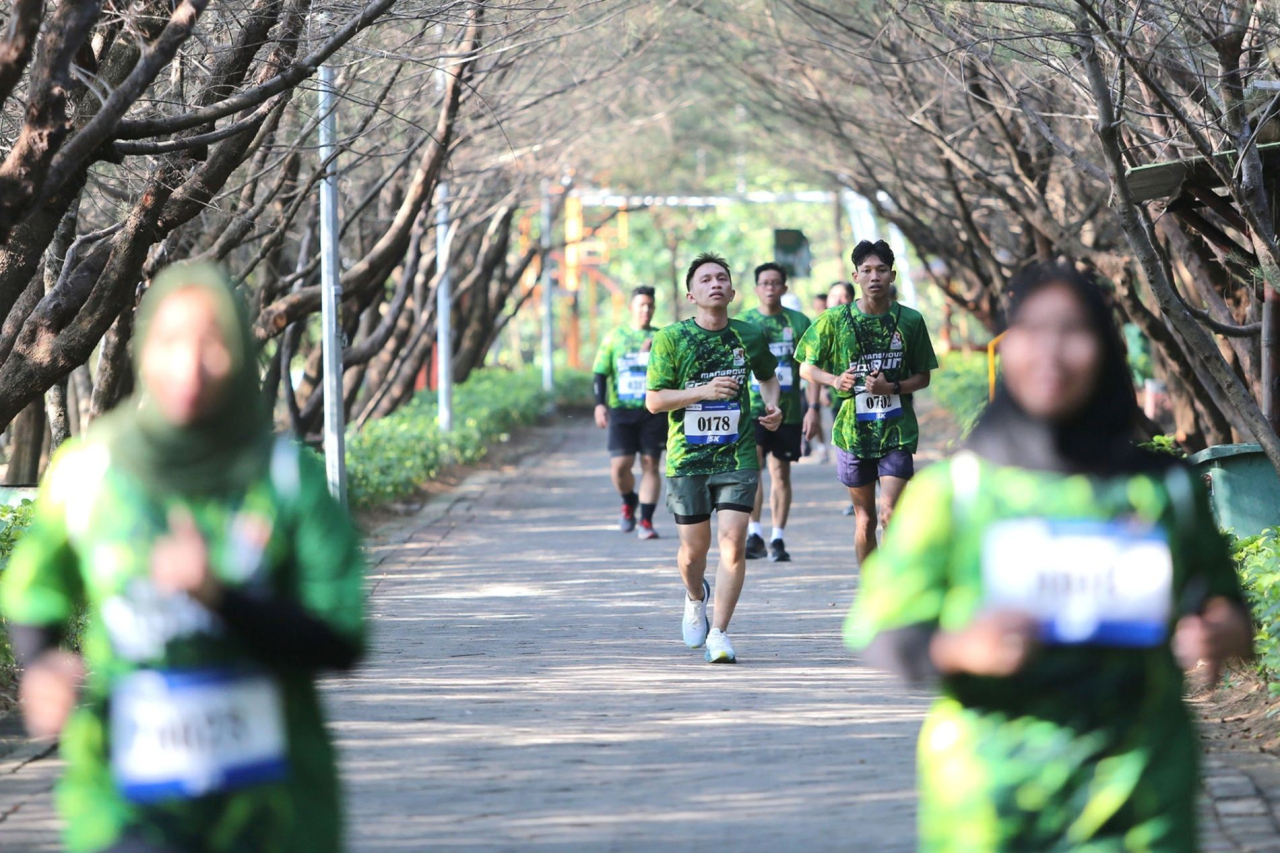 Ribuan Peserta Meriahkan HUT KRM dalam Acara Mangrove Eco Run 2024