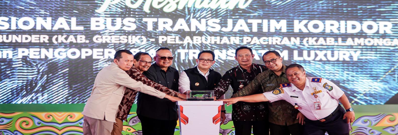 Bersama Adhy Karyono, Lamongan Resmikan Trans Jatim untuk Operasi