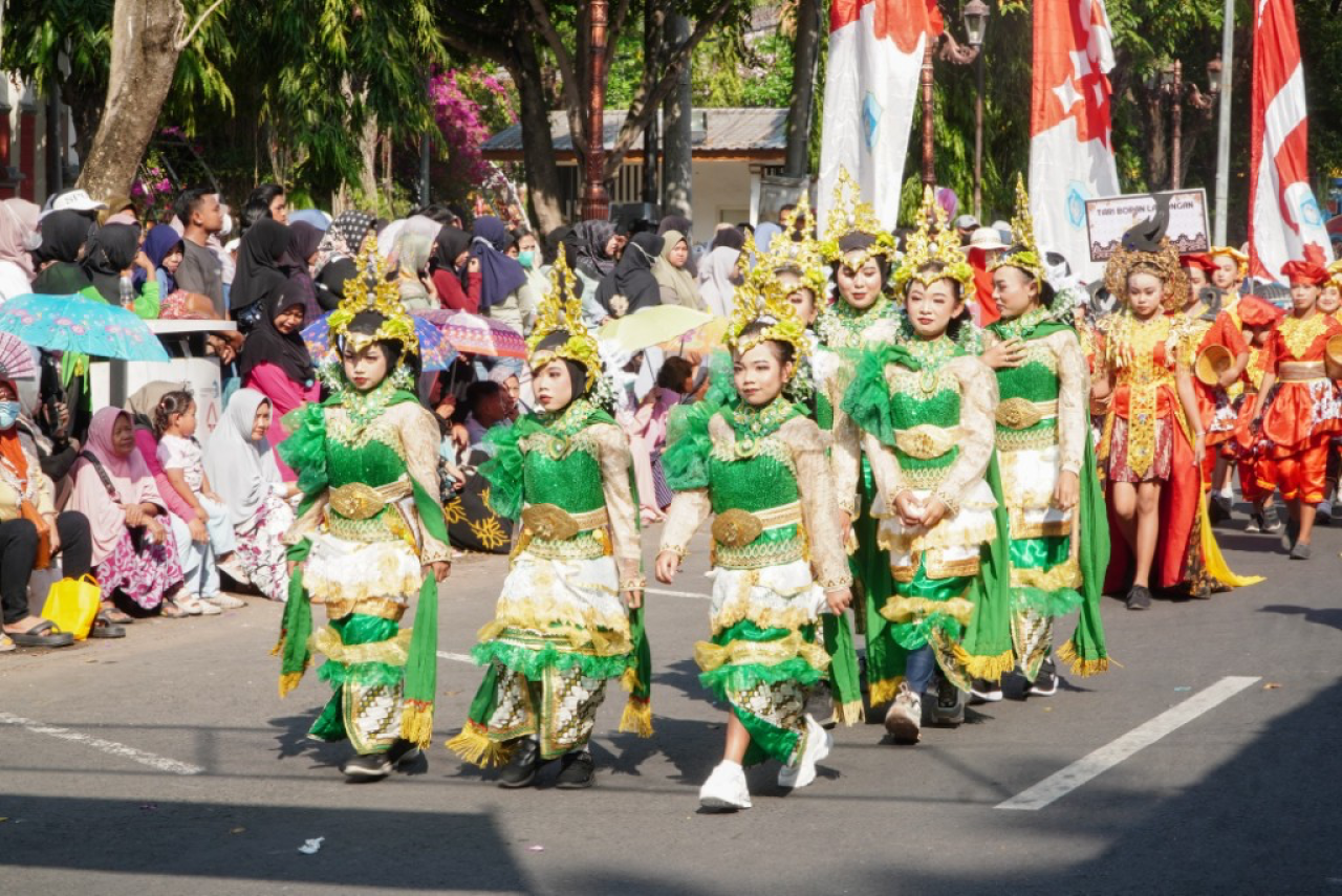 Karnaval Jadi Ajang untuk Kenalkan Budaya Lamongan Meluas!