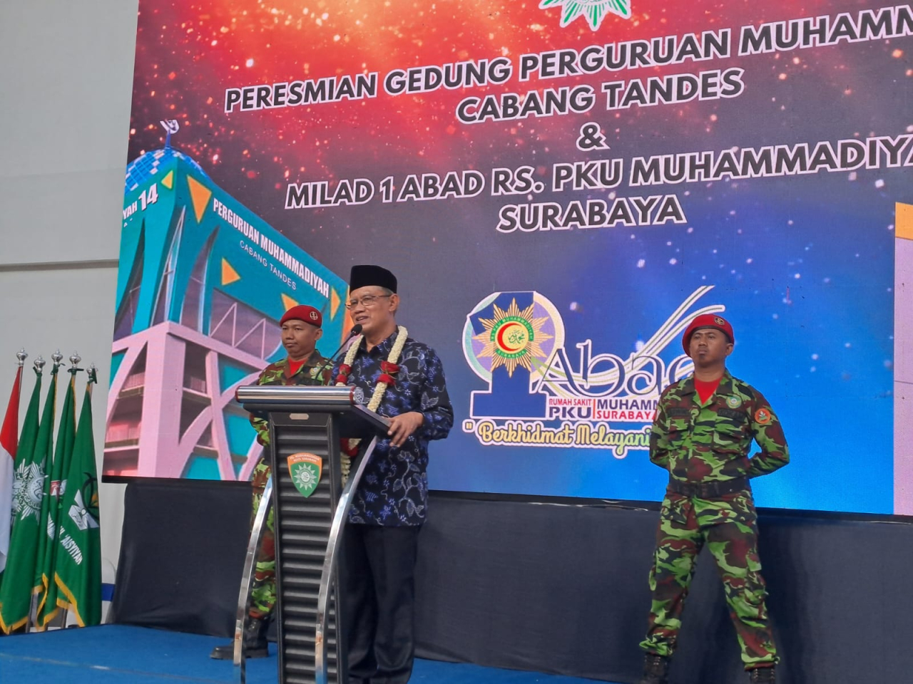 Haedar Nashir Hadiri Milad Seabad RS PKU Muhammadiyah Surabaya